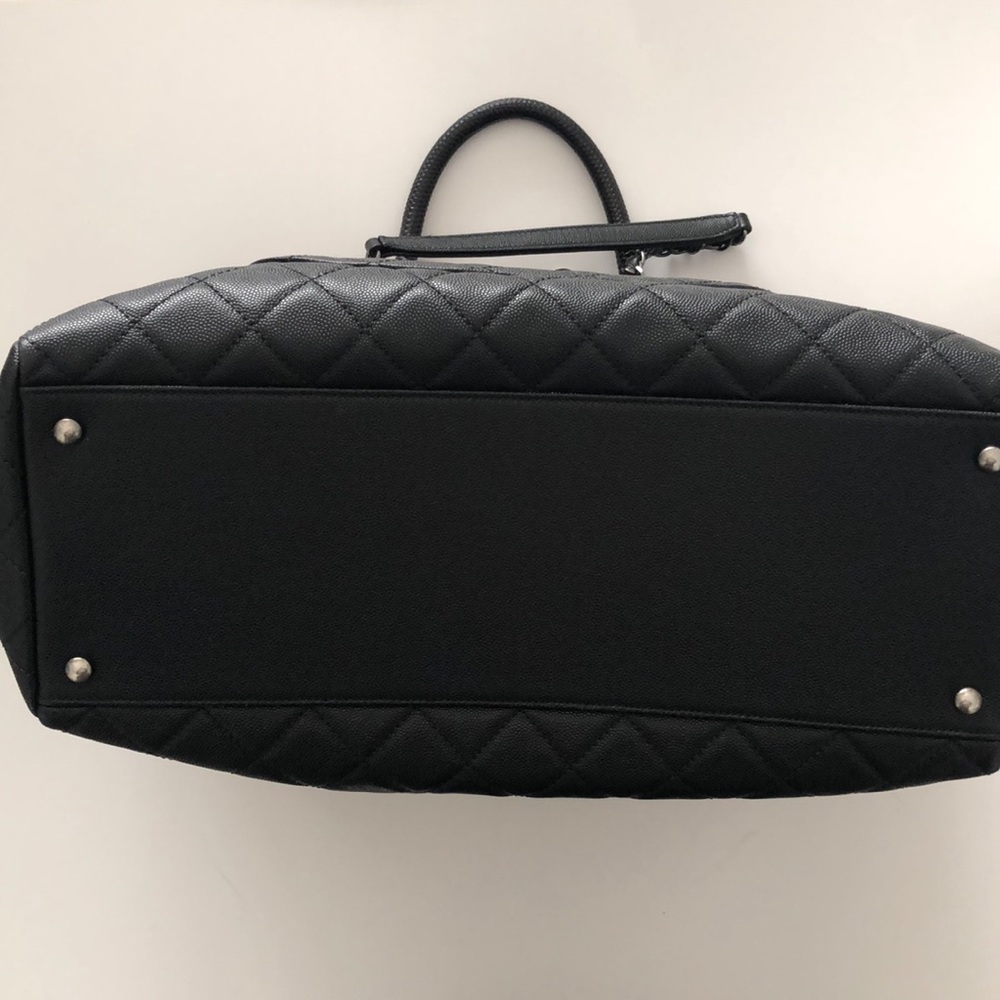 CHANEL Caviar Tote with Exotic Handles - Picture 16 of 16